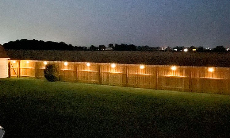 Luminária Solar De LED Com Acendimento Automático - Promoção leve em dobro! - Renova Lar